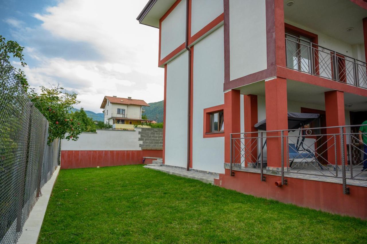 Къща За Гости „Жоро И Дани “ Sapareva Banya Exterior foto